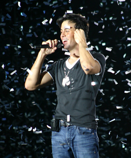 Шоу Энрике Иглесиаса в Москве