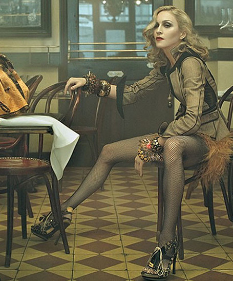 Мадоннаснялась в фотосессии для Louis Vuitton