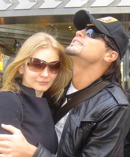 Девушка Димы Билана осталась без вещей