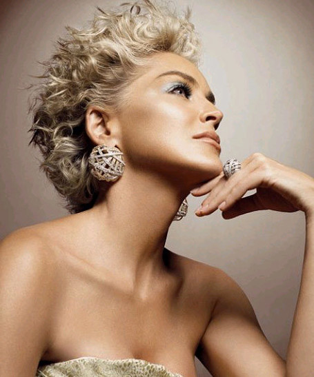 Шэрон Стоун стала лицом фирмы Damiani