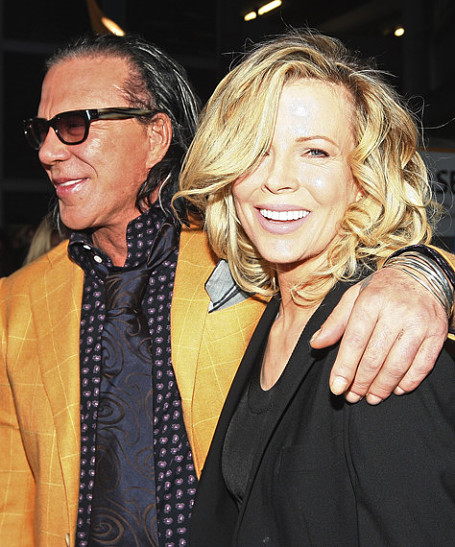 Микки Рурк и Ким Бэсинджер 20 лет спустя