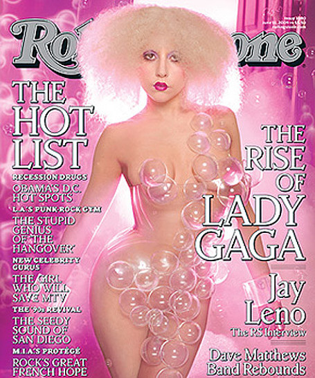 Леди Гага призналась в своей бисексуальности