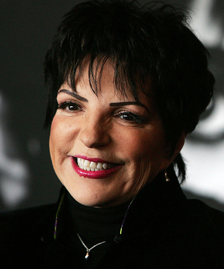 Лайзе Минелли сделают операцию на колене