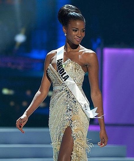 «Мисс Вселенной» стала девушка из Анголы