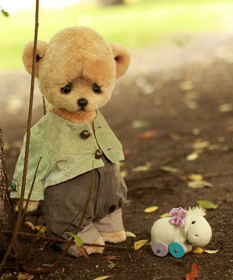 HELLO TEDDY