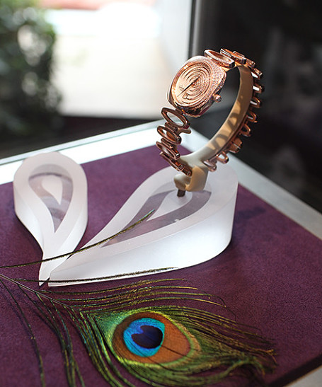 «Посвящение женщине»