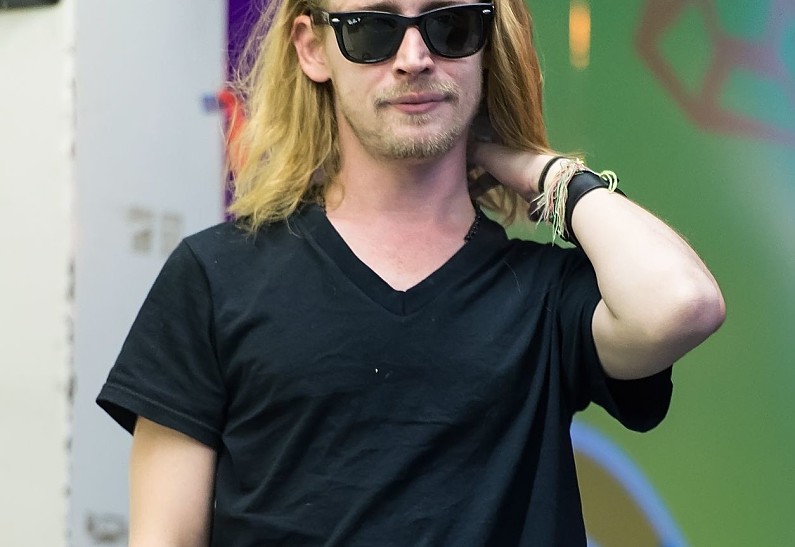 В интернете по ошибке похоронили Маколея Калкина