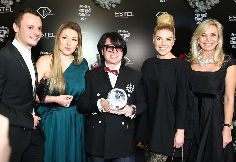 Валентин Юдашкин, Ирина Дубцова и другие звезды на премии Fashion New Year Awards 2015
