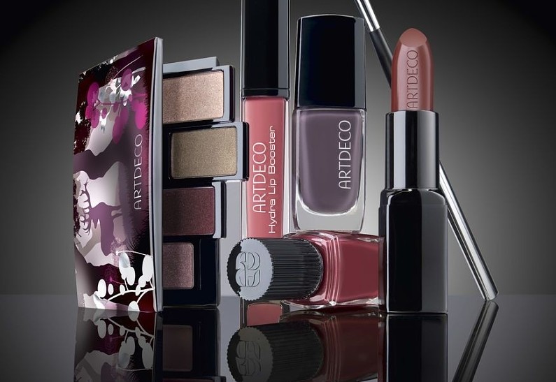 Таинственный макияж в стиле ARTDECO: пошаговая инструкция