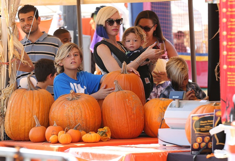 Гвен Стефани готовится к Хеллоуину