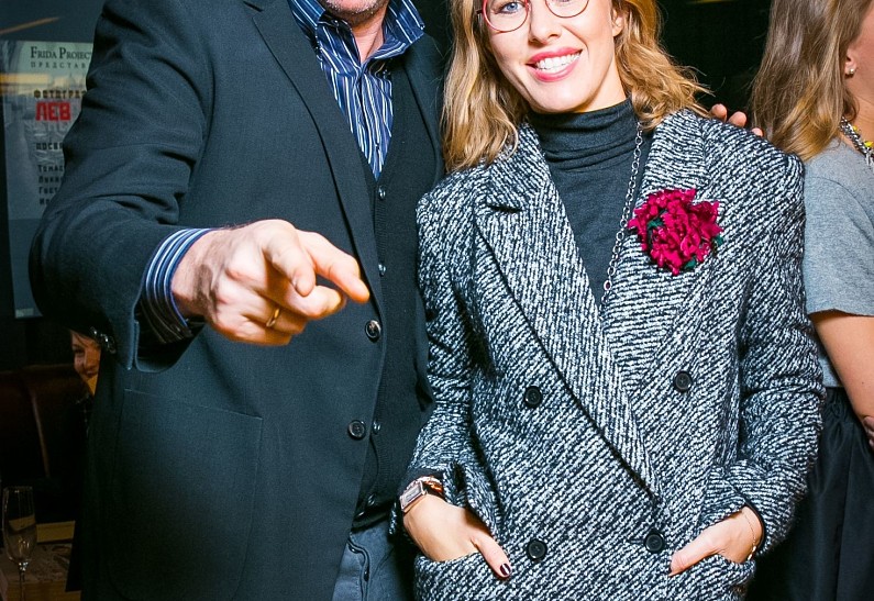 Закрытый показ фильма «Голодные игры: Сойка-пересмешница. Часть 2»