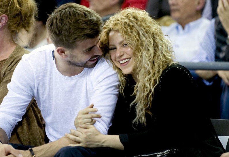 Шакира и Пике стали жертвами шантажа