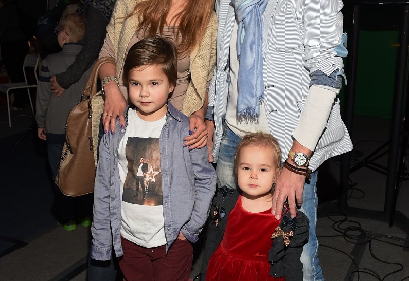 Владимир Левкин, Елена Борщева и другие звезды посетили «Робоелку»