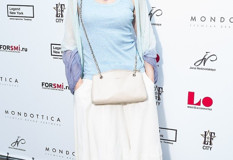 Звездный девичник на обочине