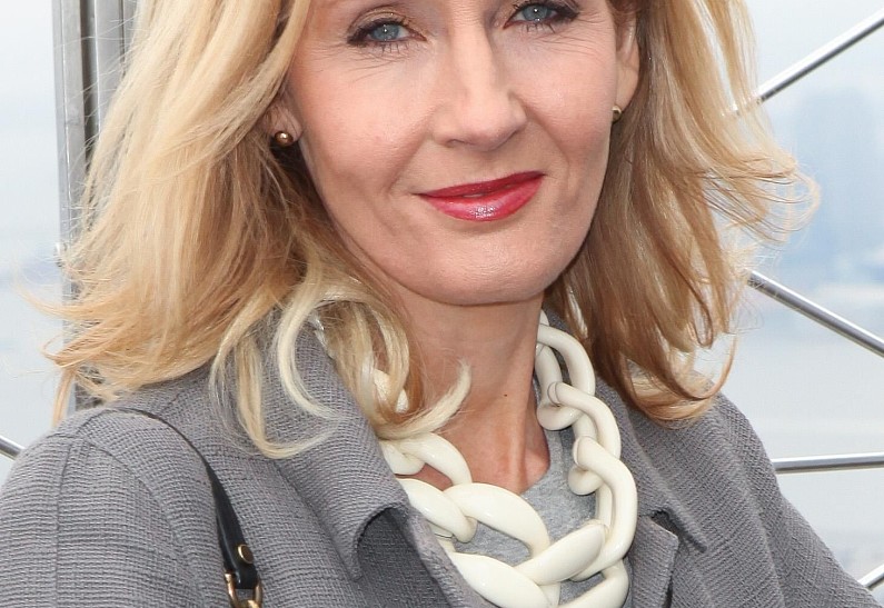 Джоан Роулинг готовит новый сюрприз для поклонников поттерианы