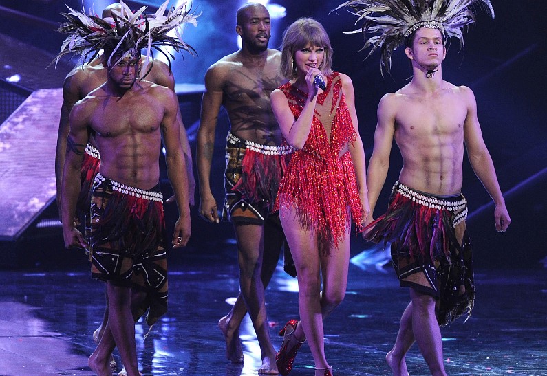 Объявлены номинанты MTV EMA 2015: Тейлор Свифт снова лидер