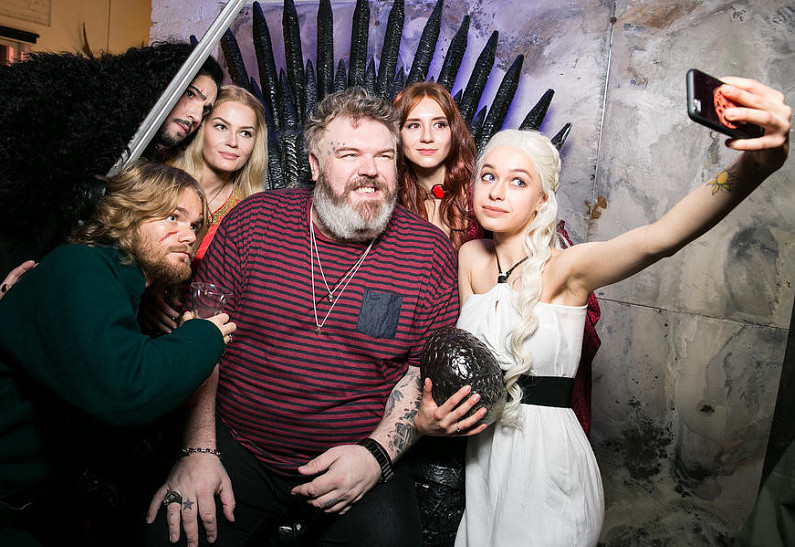 Ходор из «Игры престолов» отыграл диджей-сет в Москве