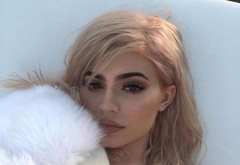 Кто даст больше: 7 звезд с самыми дорогостоящими пластическими операциями ever