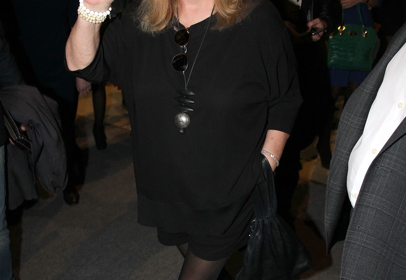 Алла Пугачёва выпустила новую песню — «Не звони»