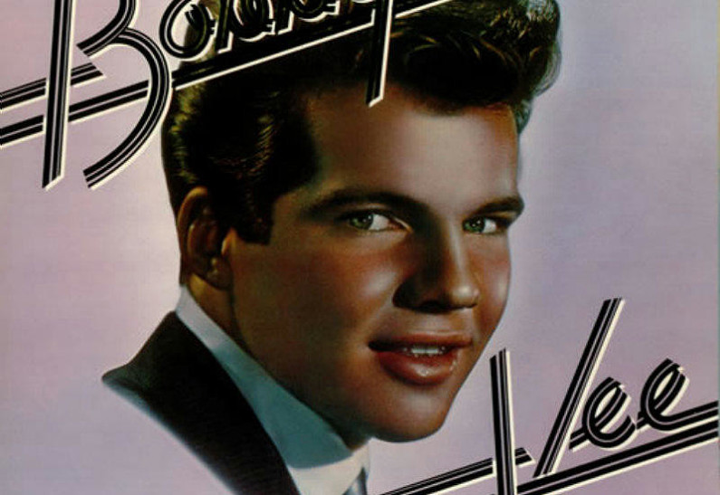 Умер американский певец Бобби Ви