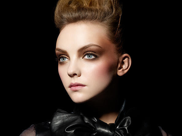 5 бьюти-продуктов, которые могут заменить целую косметичку (реально)