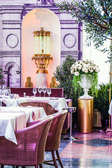 Три беспощадно дорогих ресторана для больших праздников