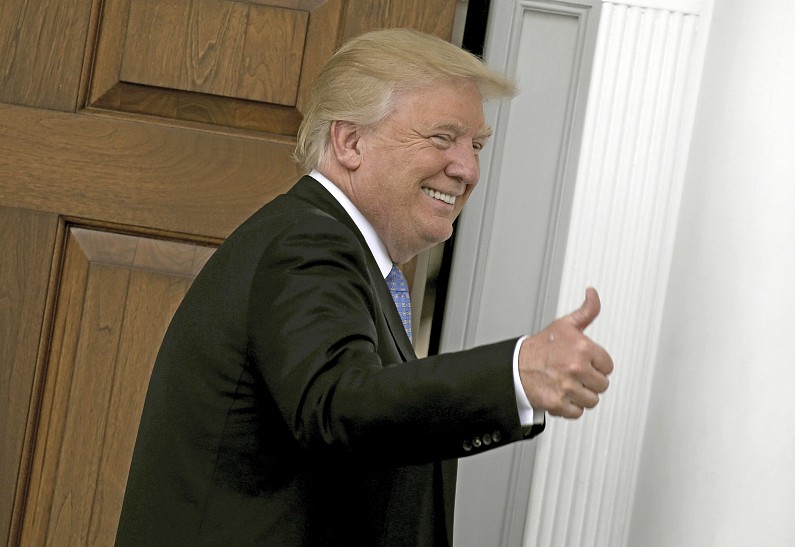 Дональд Трамп стал человеком года по версии Time