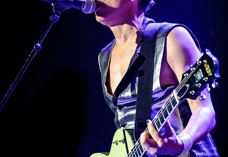 Музыкант Depeche Mode снова стал отцом