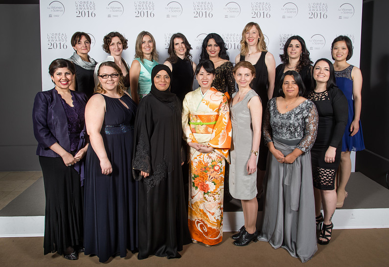 Фонд L’Oréal совместно с ЮНЕСКО поддерживает роль женщин в науке с помощью манифеста