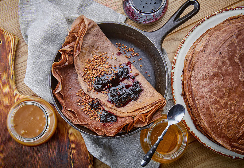 Масленичная неделя в Funny Cabany: широкое блинное меню и кулинарные мастер-классы