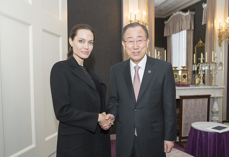 Анджелина Джоли встретилась с Пан Ги Муном