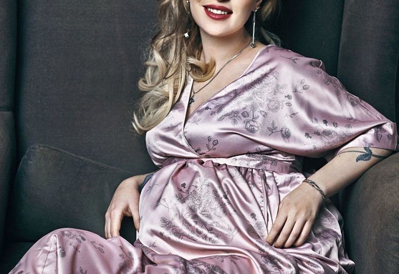 Валерия Гай Германика показала первое фото младшей дочки