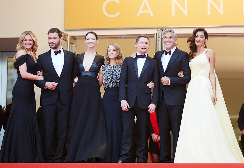 Джулия Робертс, Джордж Клуни и другие звезды на премьере «Финансового монстра» в Каннах