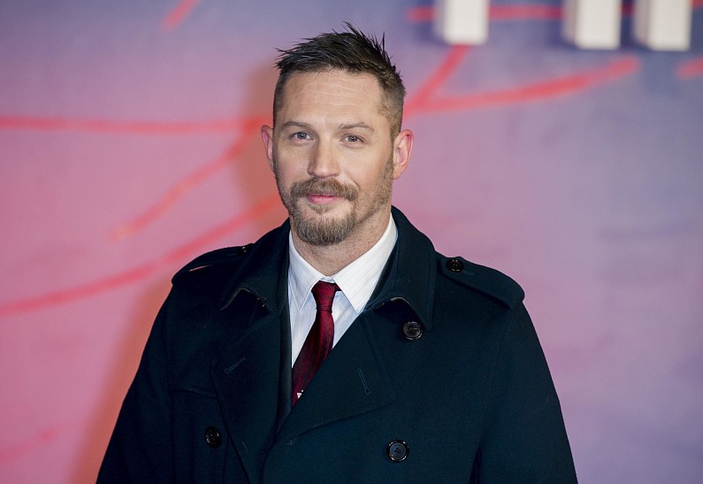 Том Харди вручил награду команде принцев Уильяма и Гарри