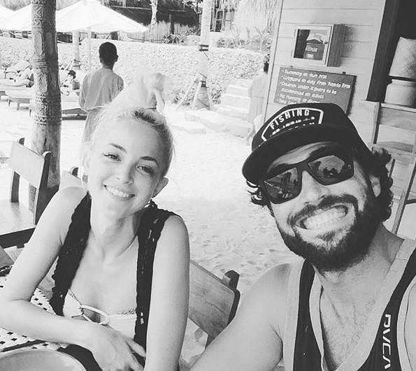 Брат Ким Кардашьян сделал предложение своей девушке