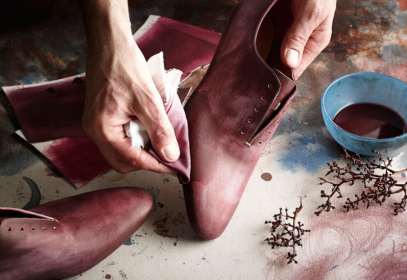 300 шагов: видео с фабрики по производству обуви Moreschi