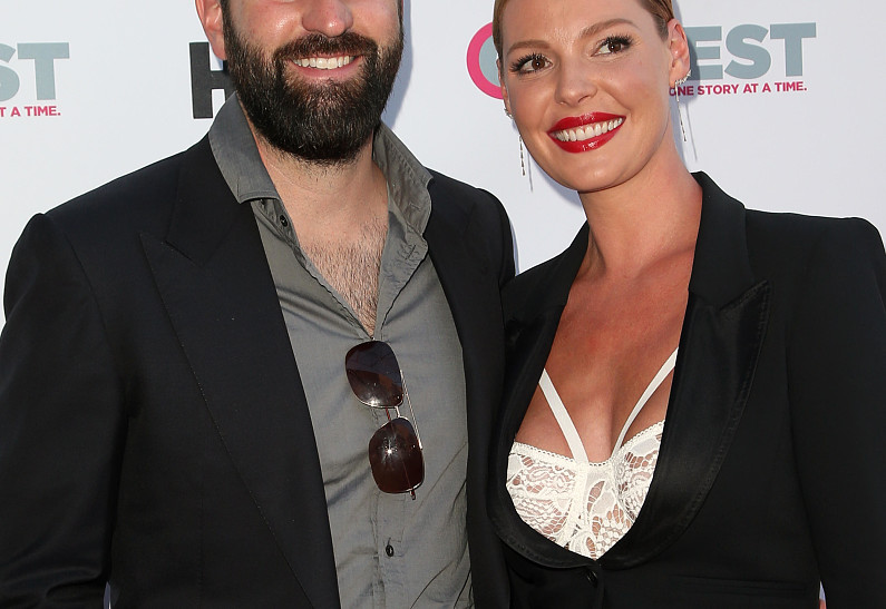 Кэтрин Хейгл поделилась фотографией с УЗИ