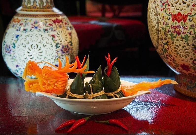 Ежегодный китайский Фестиваль «драконьих» лодок в ресторане «Китайская грамота»