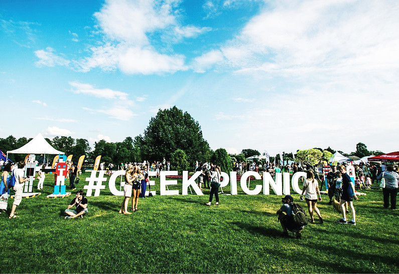 Пикник для гиков: крупнейший европейский фестиваль науки, технологий и искусства пройдет в Москве