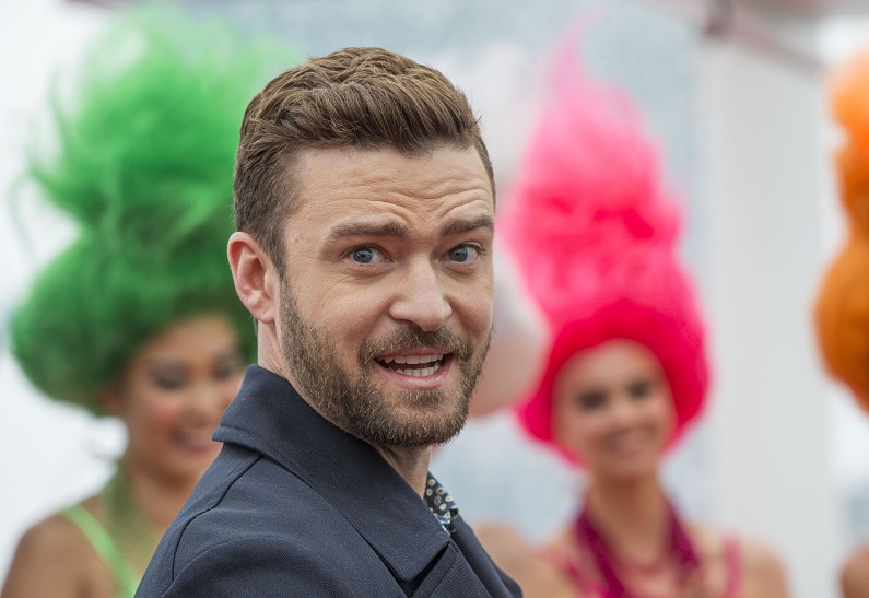 Джастин Тимберлейк стал случайным гостем на свадьбе (ВИДЕО)