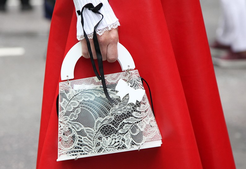 5 самых интересных звездных casual-образов недели