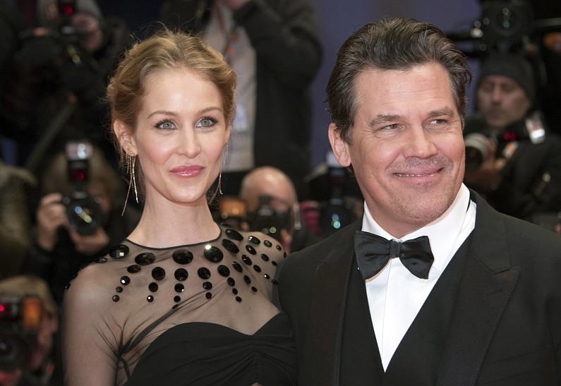 Джош Бролин и Кэтрин Бойд поженились