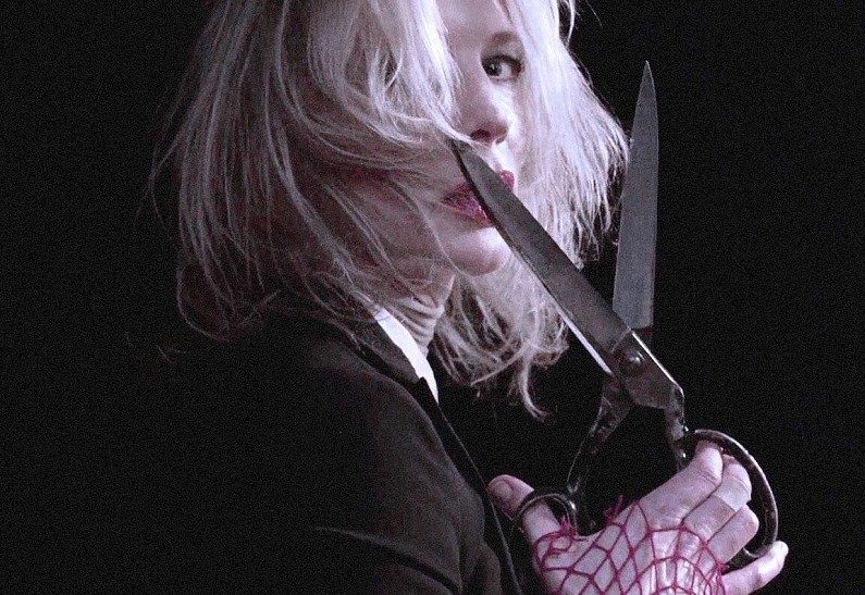 Кейт Бланшетт в первых кадрах сюрреалистической короткометражки Red