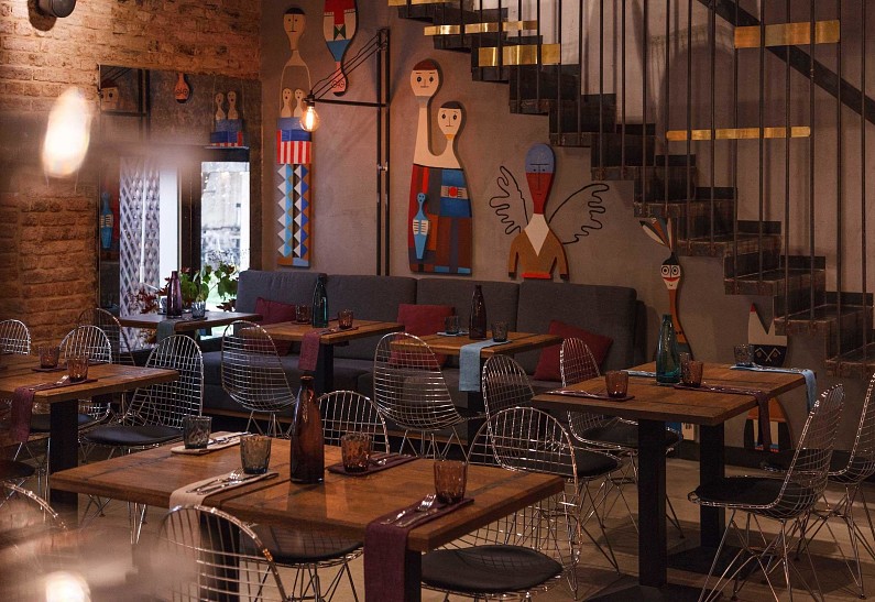 Ресторан «Простые вещи new vintage» открыл двери двухэтажного особняка