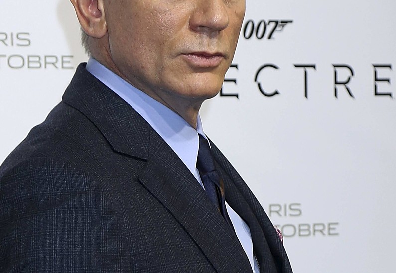 Ставки выше: Дэниелу Крэйгу предложили 150 млн долларов за роль Джеймса Бонда