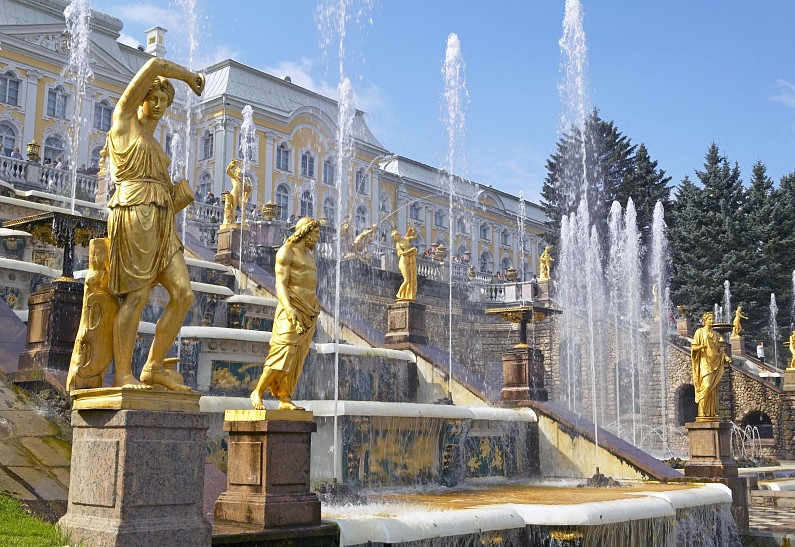 Санкт-Петербург признан лучшим туристическим городом Европы