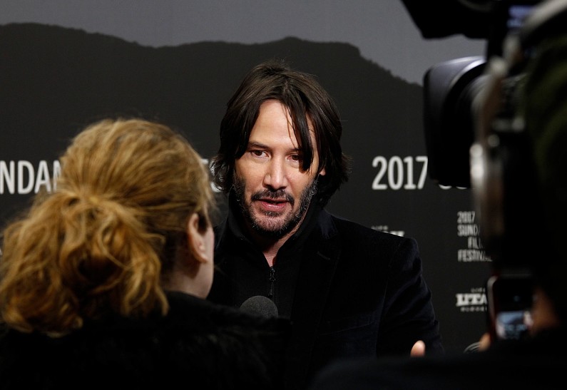 Киану Ривз вышел в свет впервые за долгое время (ФОТО)