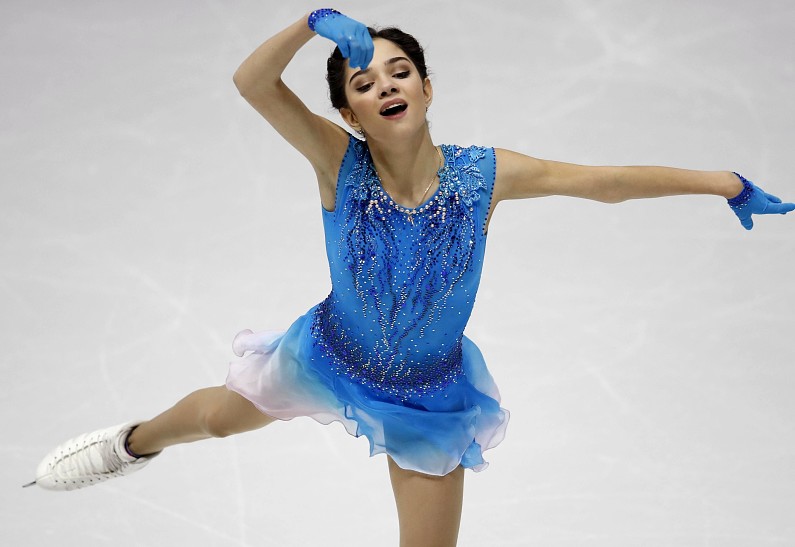 Евгения Медведева с мировым рекордом выиграла чемпионат Европы