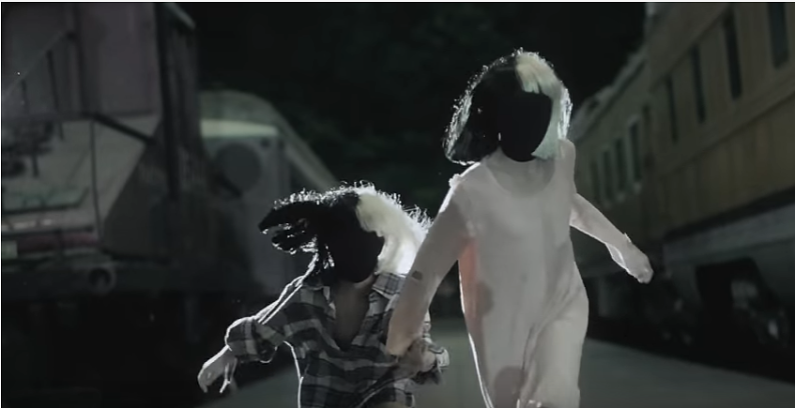 Певица Сия представила клип на песню «Never give up»