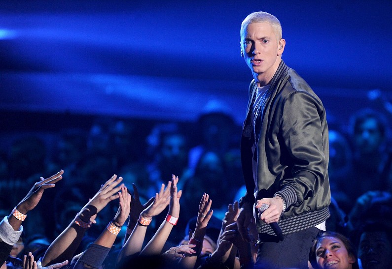 Эминем выпустил новый трек совместно с Бейонсе